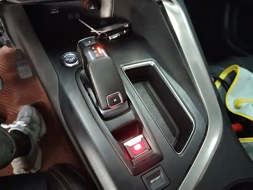 Peugeot 4008 2018 350THP Elite фото 14