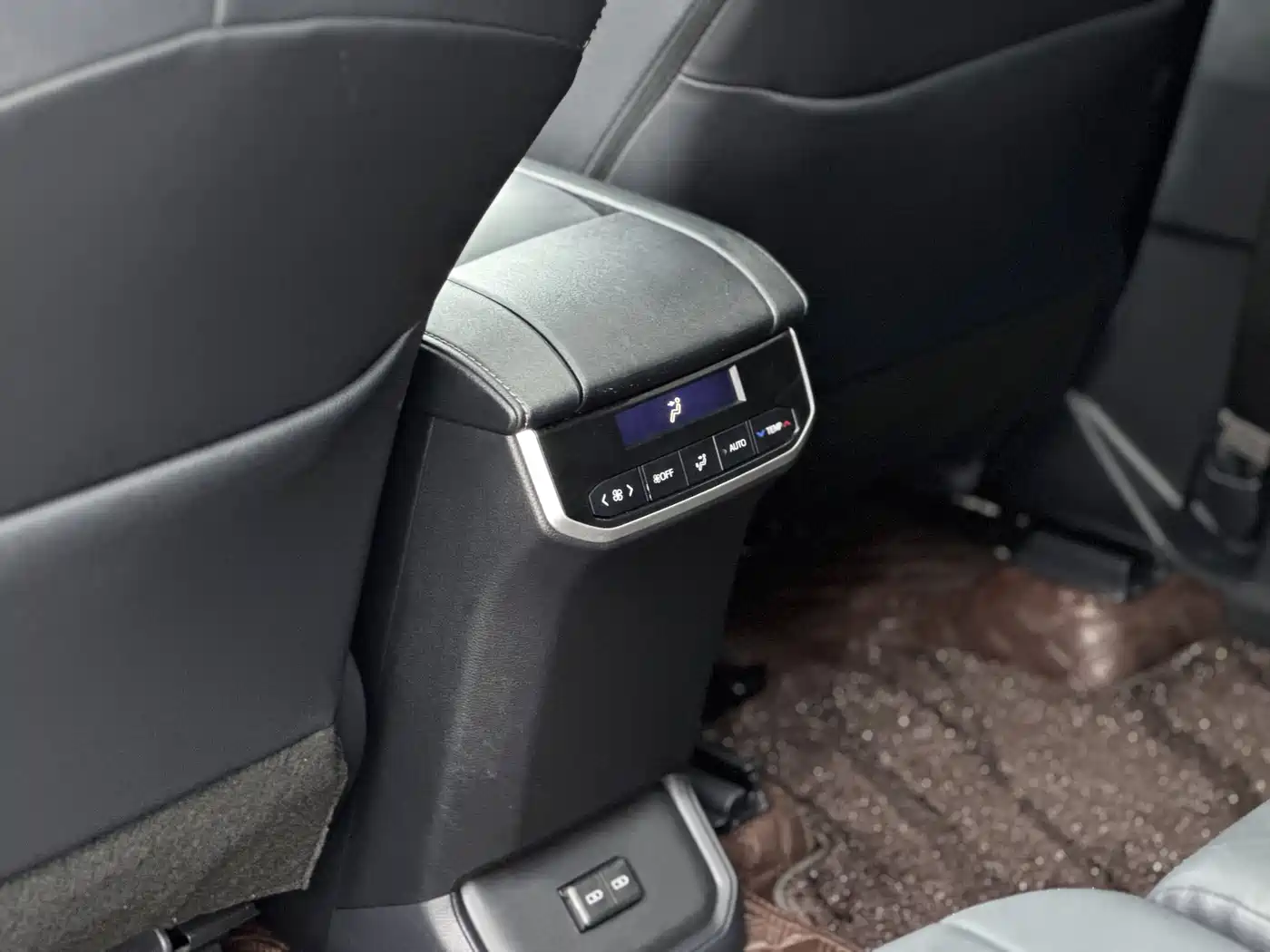 Toyota Highlander 2022 380T 4WD Premium 7-Seater фото 13