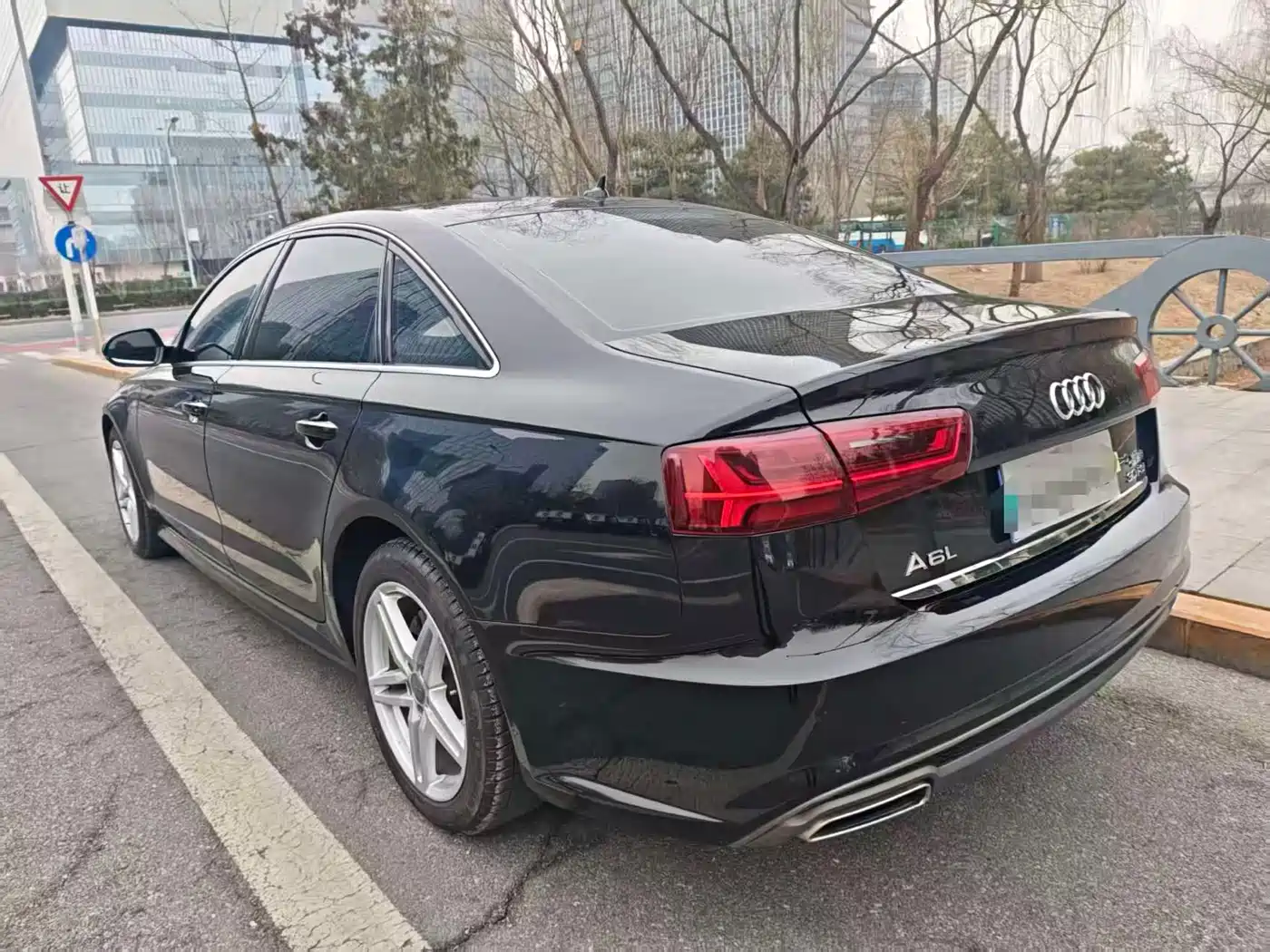 Audi A6L 2018 30th Anniversary 30 FSI Style фото 7