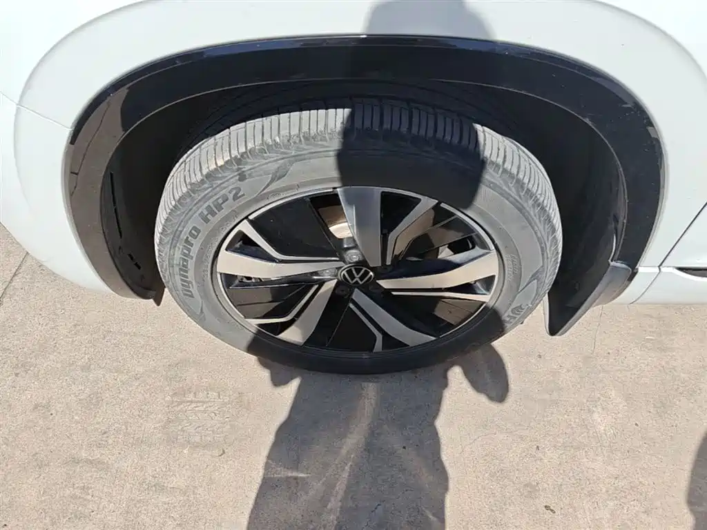 Volkswagen Tayron GTE Plug-in Hybrid 2020 1.4T Premium фото 23