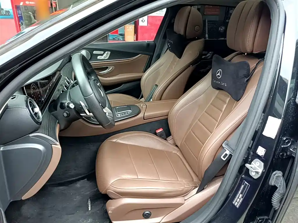 Mercedes-Benz E-Class 2020 E 300 L Sport Luxury Model фото 11