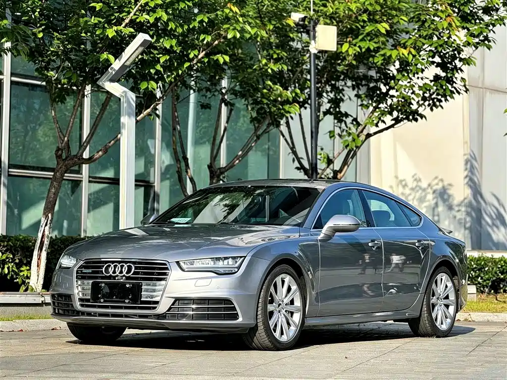 Фото 1 - Audi A7