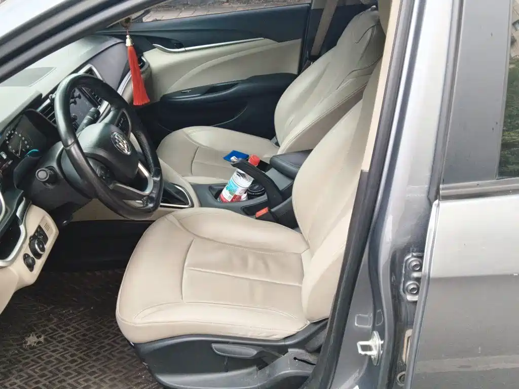 Photo 11 - Buick Excelle