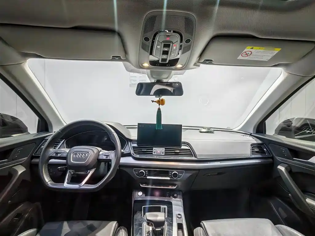 Audi Q5L 2021 40 TFSI Fashion Dynamic фото 25