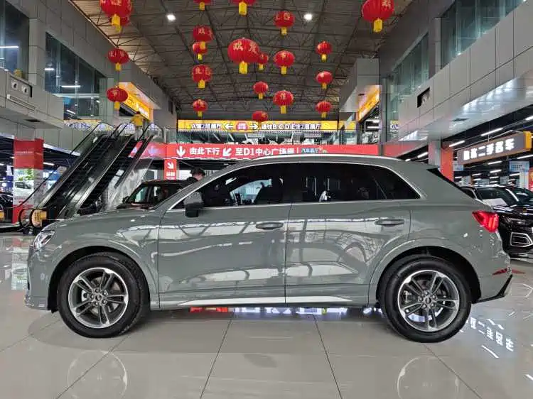 Audi Q3 2024 35 TFSI Progressive Sport фото 6