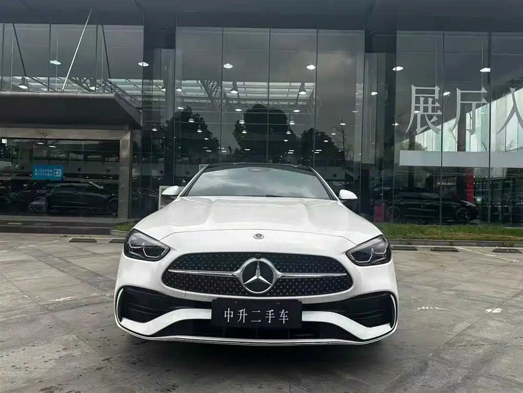 Mercedes-Benz C-Class 2023 C 260 L Sport фото 2
