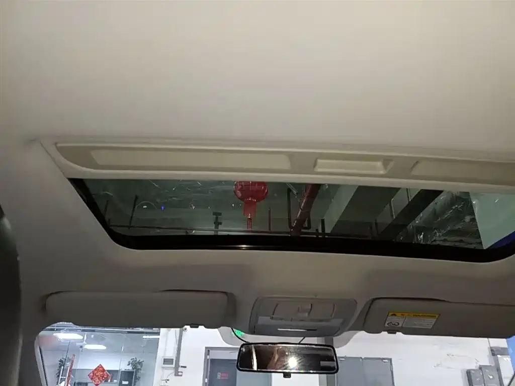 Roewe i6 2018 2018 20T Automatic Internet ZhiXiang Edition