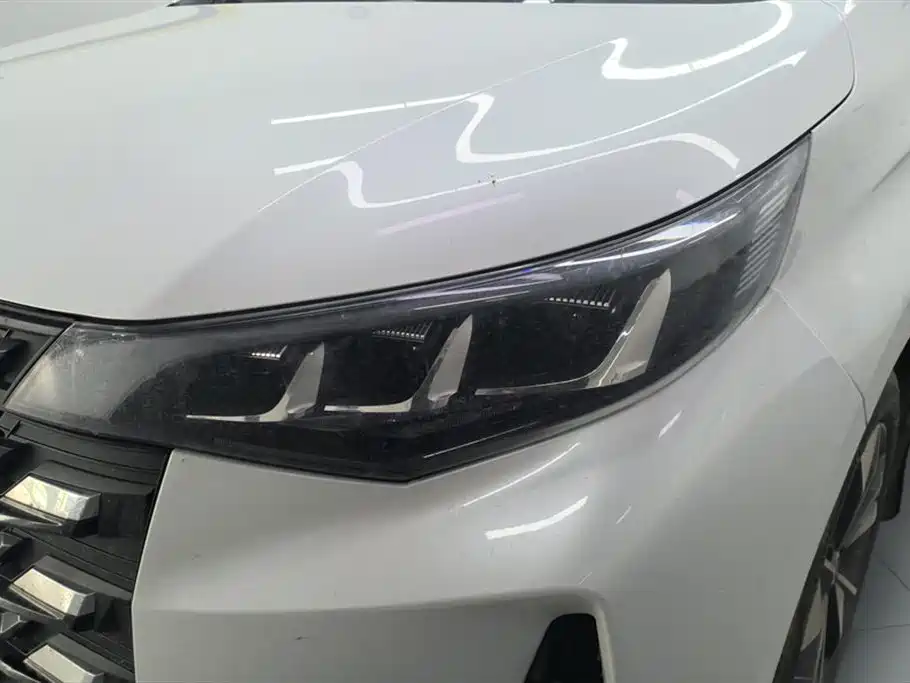 GAC Trumpchi Trumpchi M6 2023 PRO 270T DCT Premium Edition фото 5