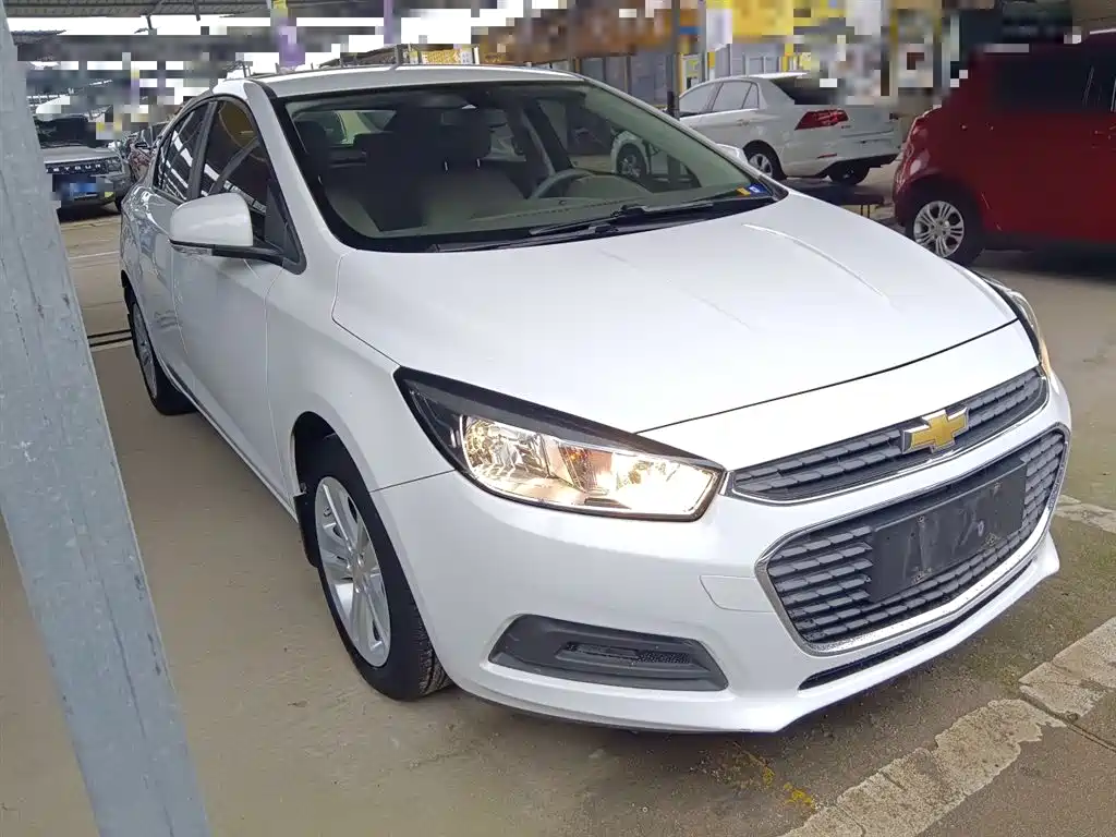 Chevrolet Cruze 2015 1.5L Automatic Fashion Navigation Edition фото 22
