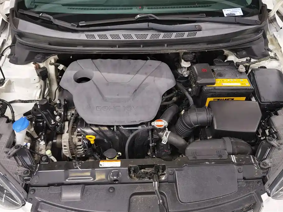 Hyundai Langdong 2015 1.6L Auto Premium фото 10