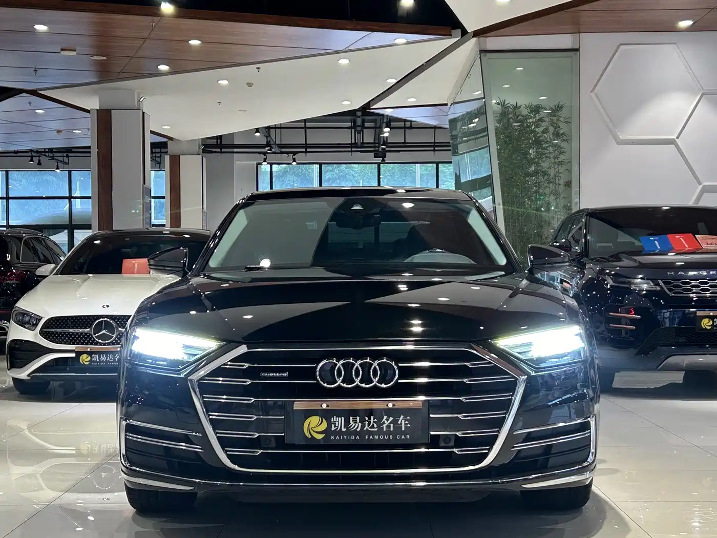 Audi A8 2021 A8L 50 TFSI quattro Comfort фото 3
