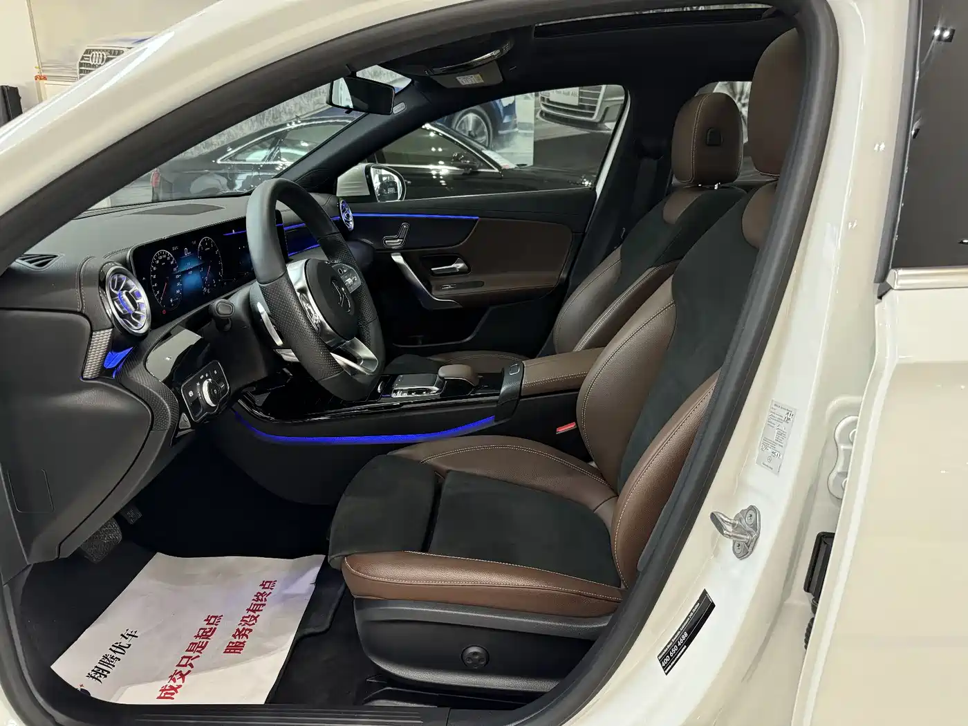 Mercedes-Benz A-Class 2020 A 200 L Sport Sedan фото 10