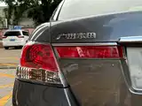 Photo 21 - Honda Accord