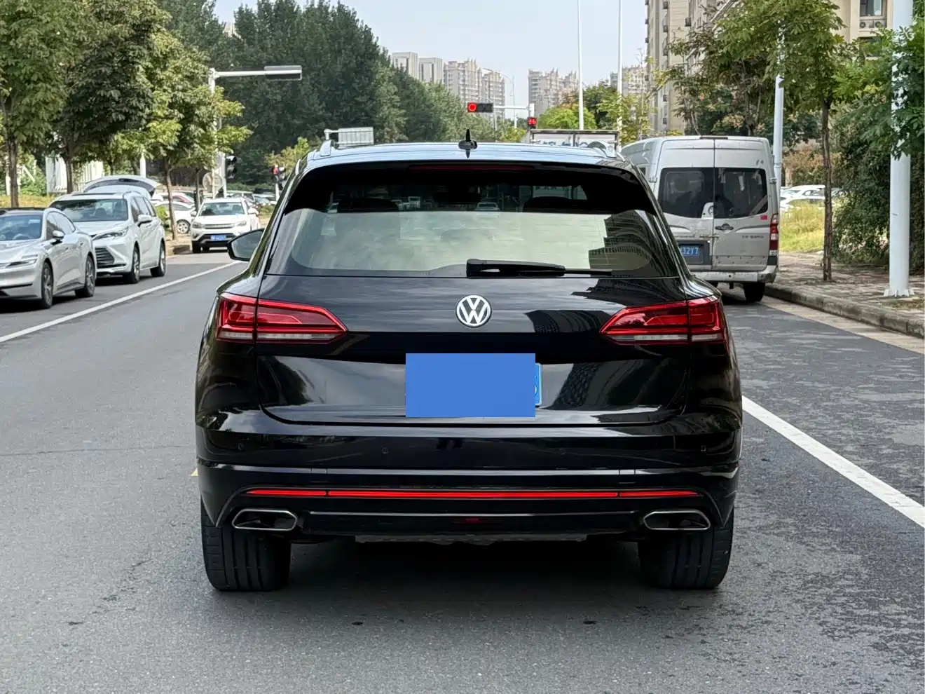 Фото 5 - Volkswagen Touareg