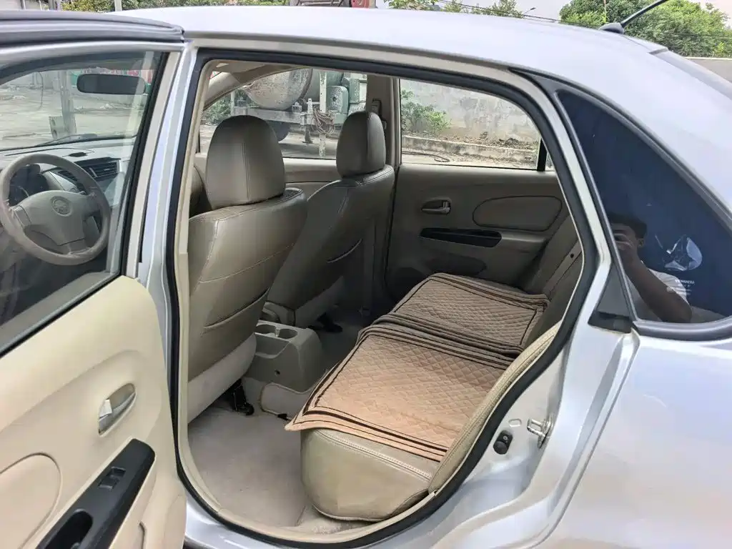Venucia D50 2013 2013 1.6L Auto Fashion