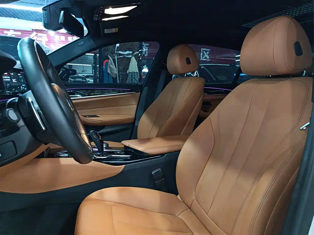 BMW 5 Series 2018 Facelift 530Li Leading M Sport Package фото 18