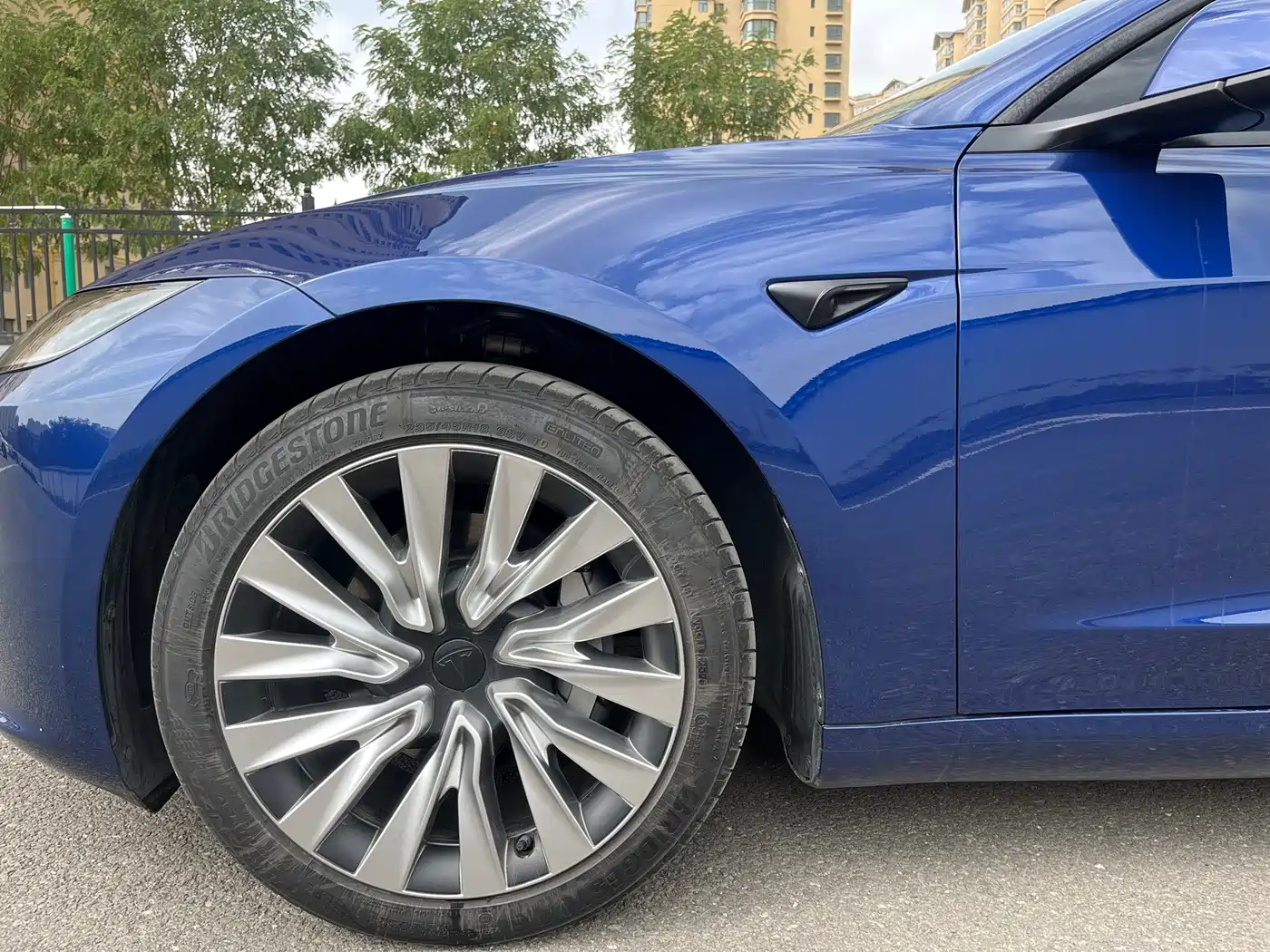 Фото 12 - Tesla Model 3