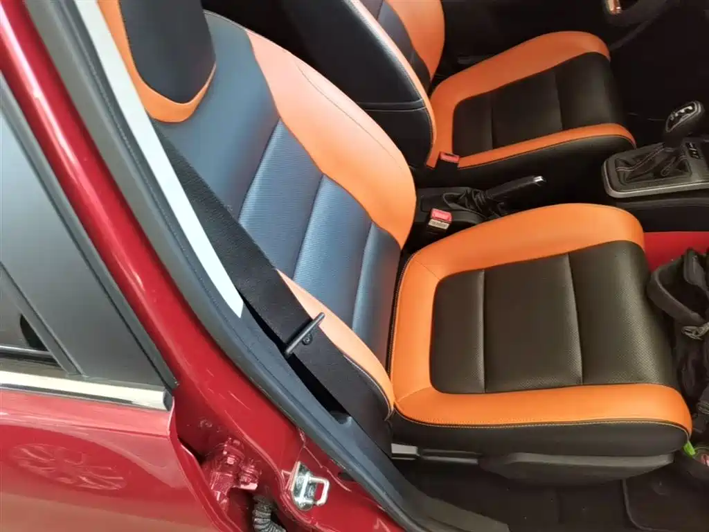 Geely Yuanjing X1 2018 2017 1.3L Auto Player Edition