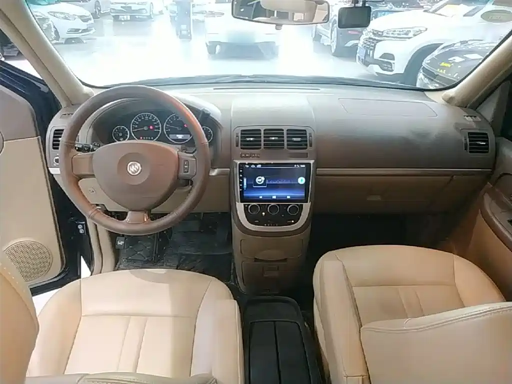 Buick GL8 2014 2.4L Classic Edition фото 10