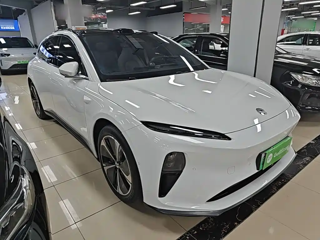Фото 4 - NIO ET5T