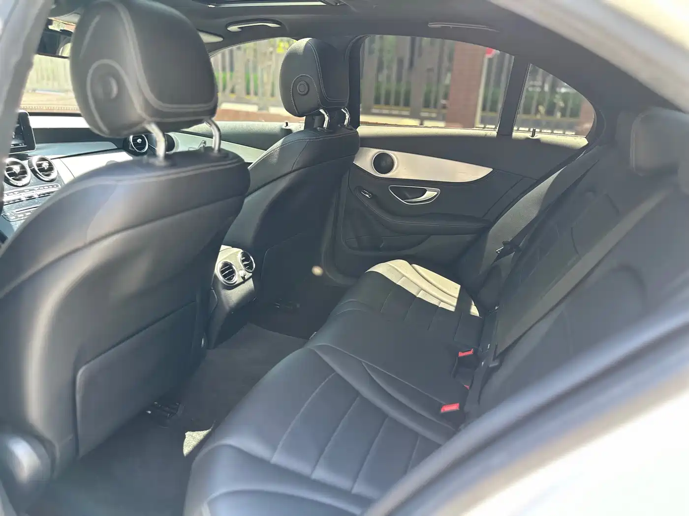 Mercedes-Benz C-Class 2015 C 200 Sport Edition фото 14