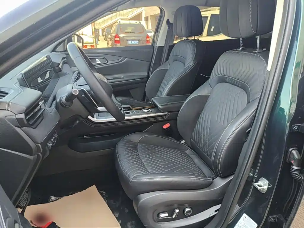 Exeed Lingyun 2023 2023 400T AWD Star Premium Edition