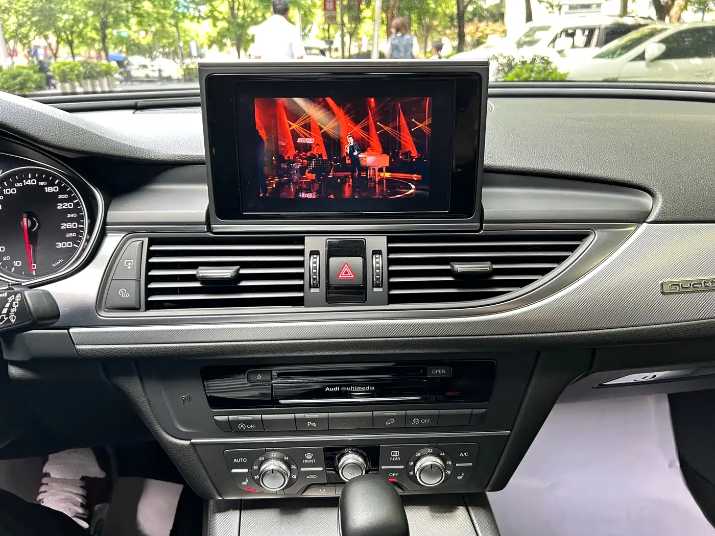 Audi A6 (Import) 2017 3.0T allroad quattro фото 28