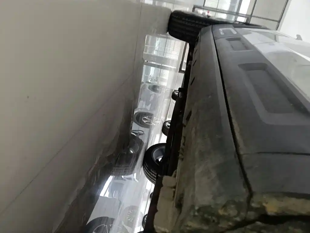 Фото 21 - Geely ICON