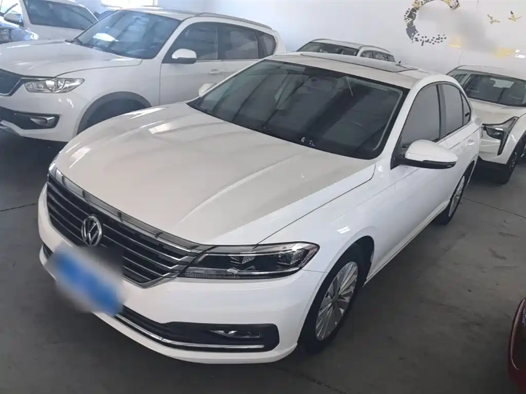 Volkswagen Lavida 2019 1.5L Automatic Comfort Edition China VI фото 2