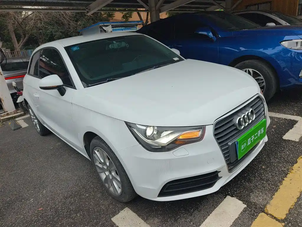 Audi A1 2014 30 TFSI Technology фото 22