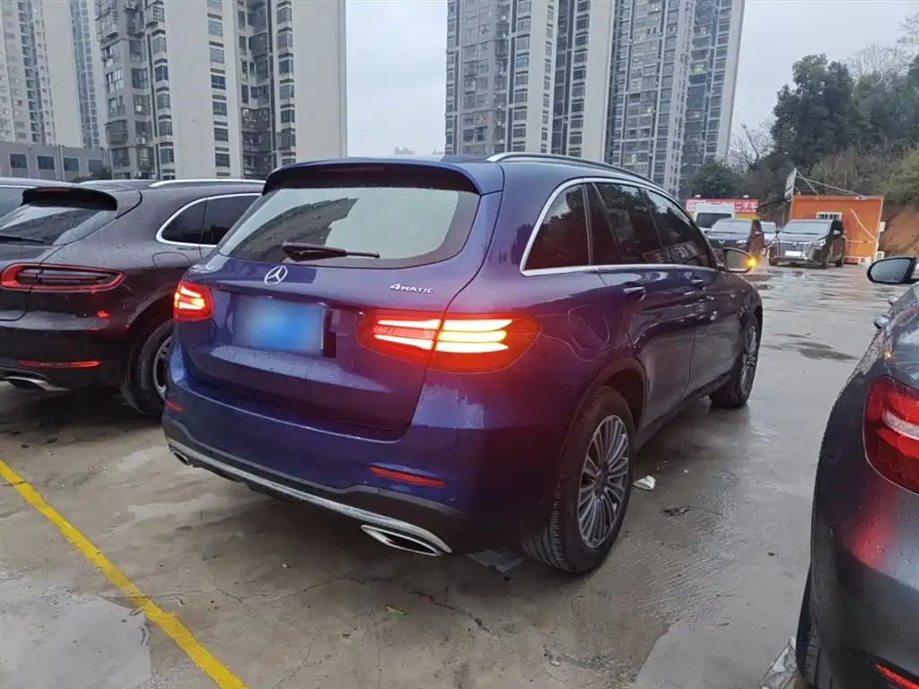 Mercedes-Benz GLC 2017 GLC 260 4MATIC Dynamic фото 5