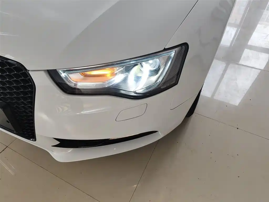 Audi A5 (Import) 2013 Sportback 40 TFSI фото 24