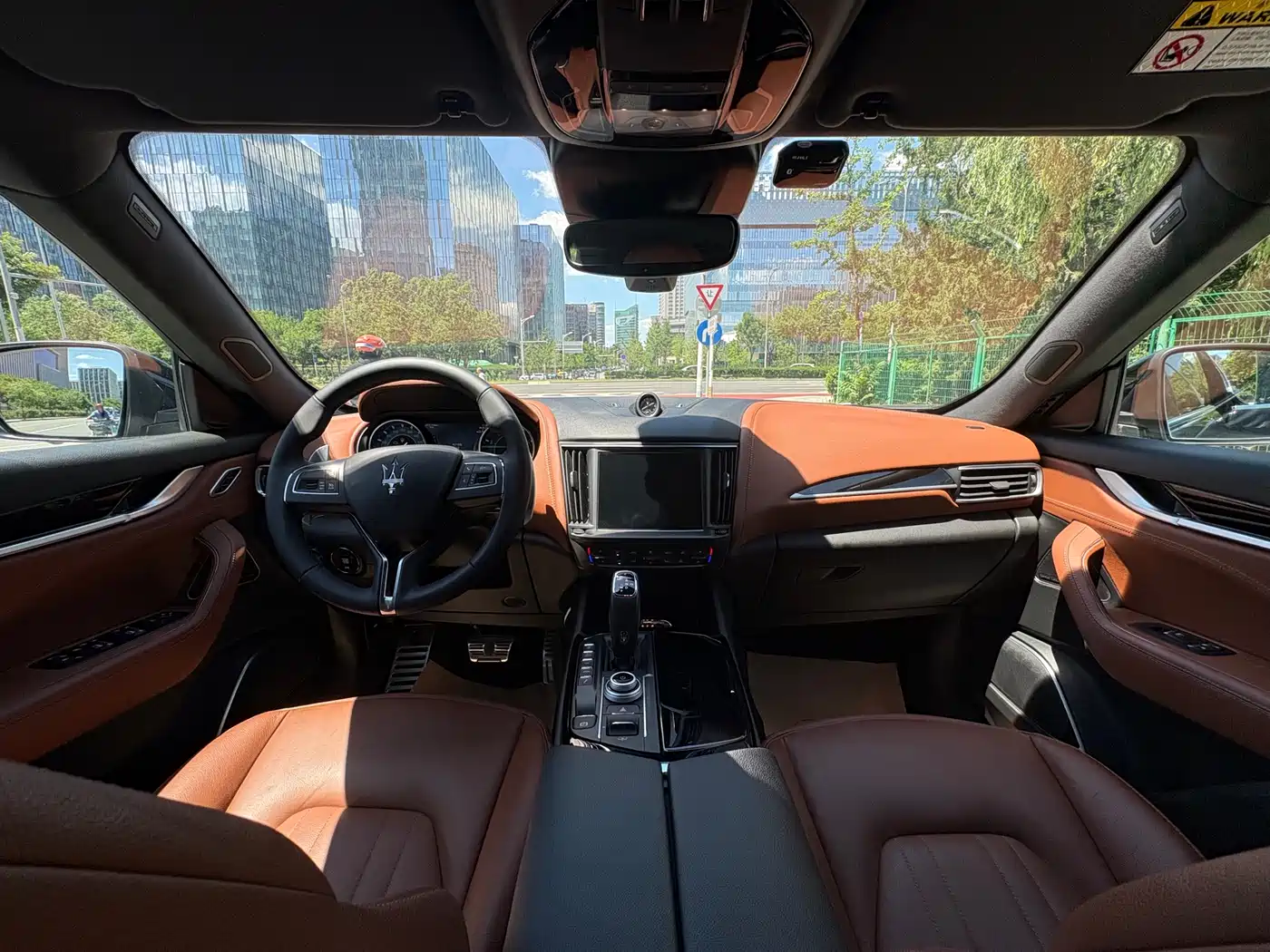 Maserati Levante 2021 3.0T Standard Edition фото 7