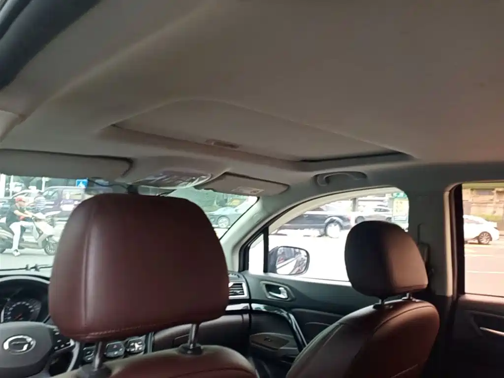 GAC Trumpchi Trumpchi GS4 2015 200T G-DCT Elite Edition фото 18