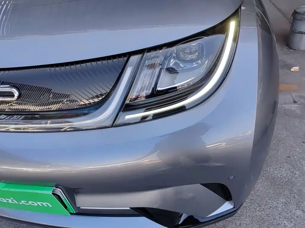 Фото 24 - BYD Dolphin