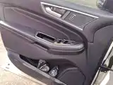 Фото 7 - Ford Edge