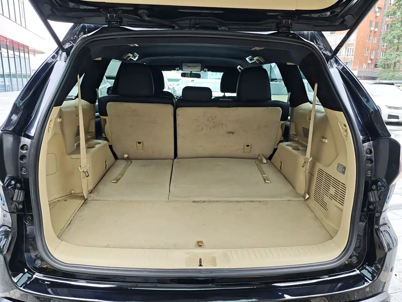 Toyota Highlander 2015 2.0T AWD Elite Edition 7-seater фото 12