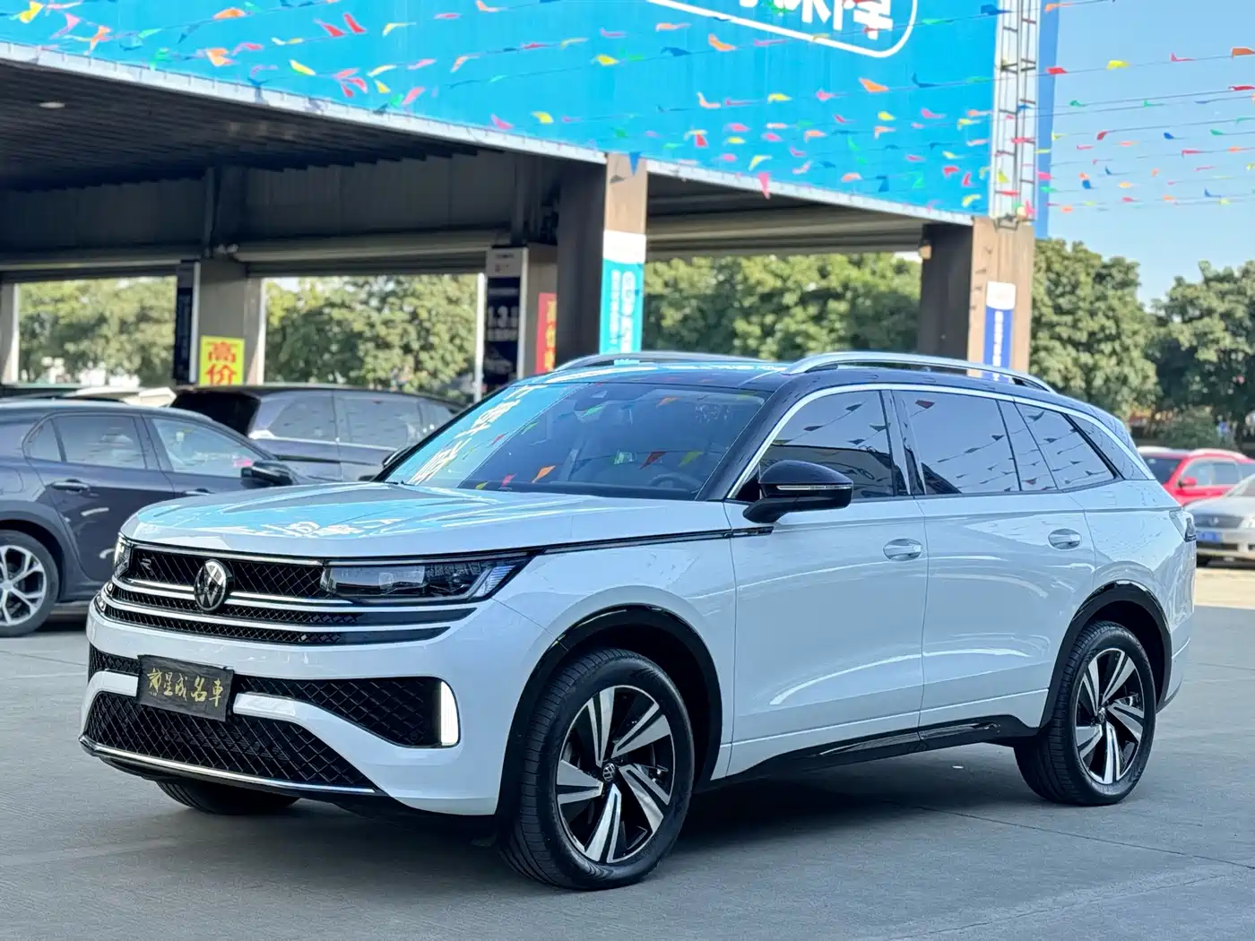 Volkswagen Talagon 2023 380TSI 4WD R-Line Touring Edition фото 2