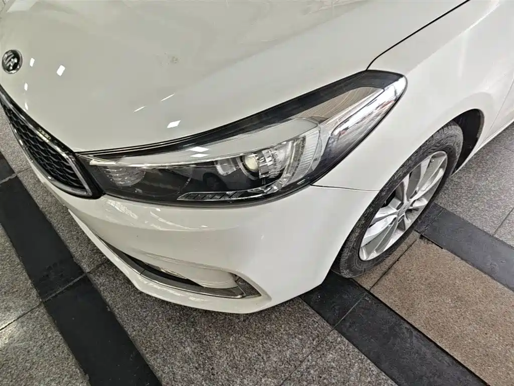 Kia K3 2016 1.6L Automatic GLS фото 24