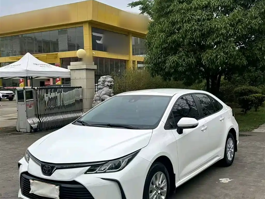 Toyota Corolla 2022 1.2T S-CVT Pioneer PLUS Edition фото 3
