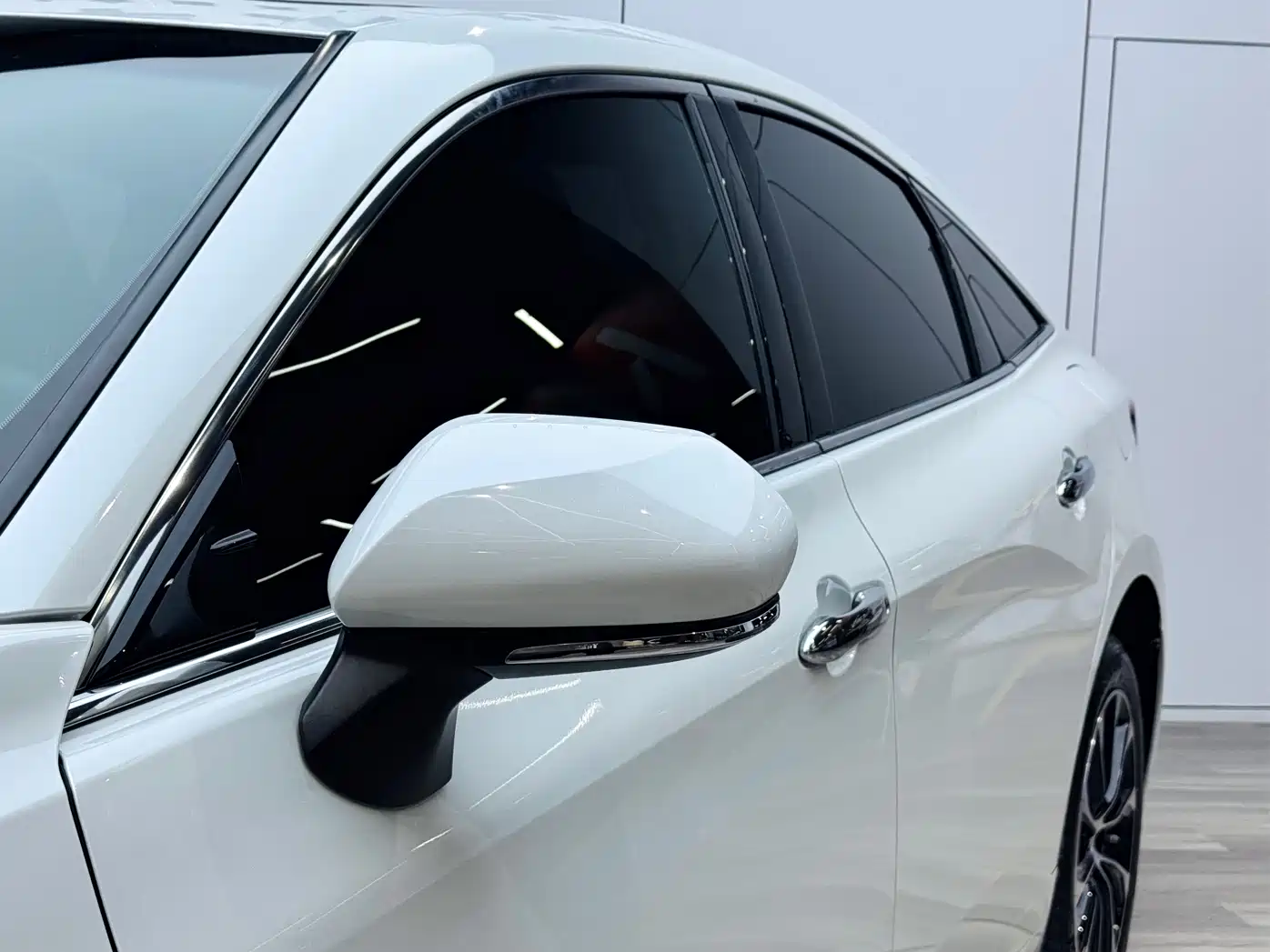 TOYOTA ASIAN DRAGON