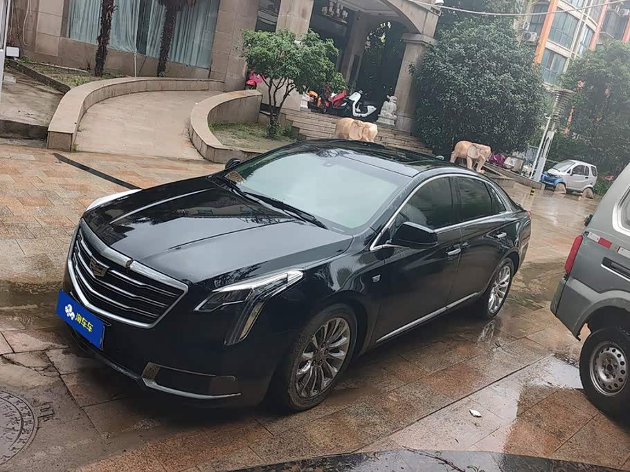 Cadillac XTS