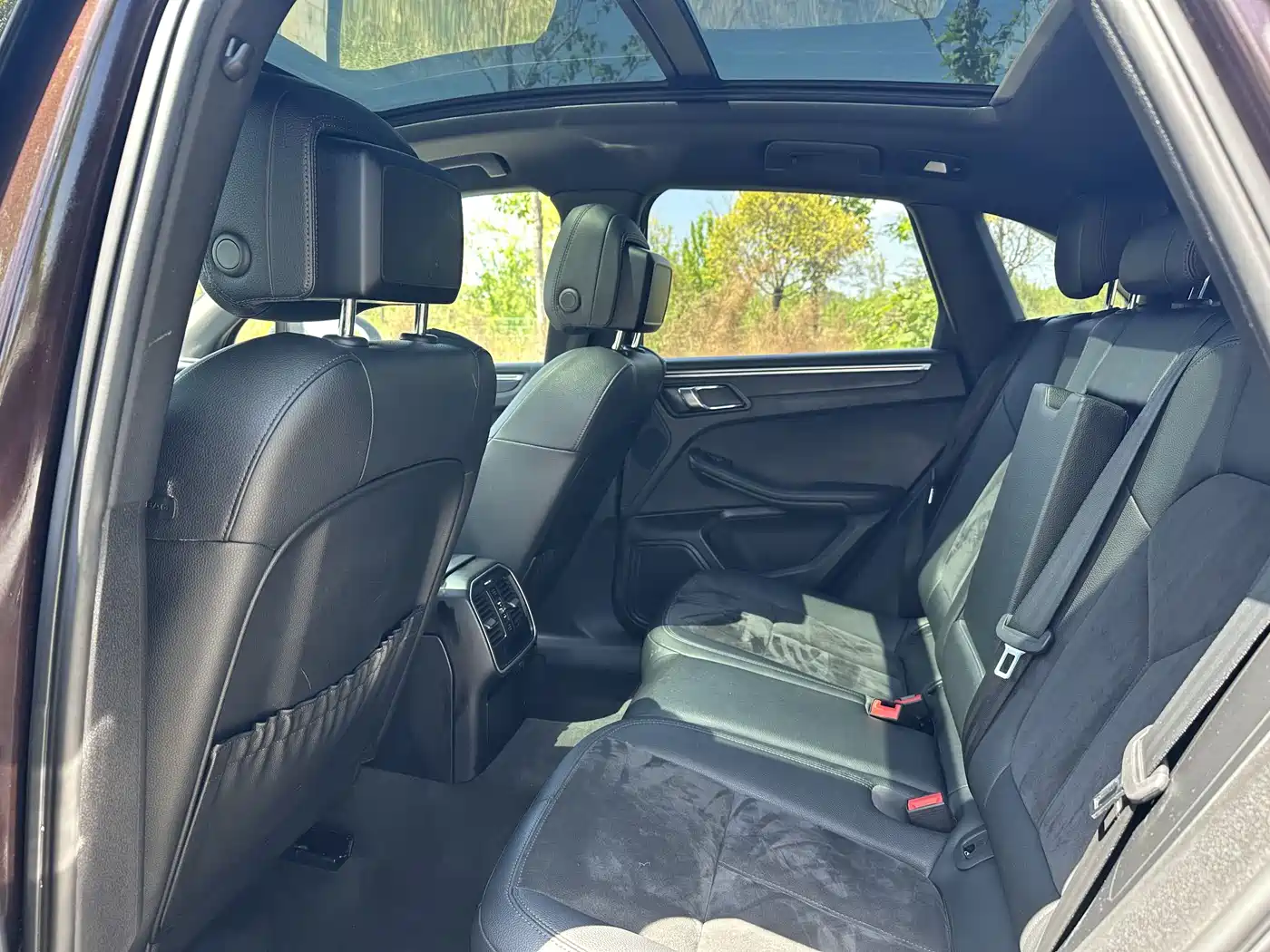 Porsche Macan 2017 Macan 2.0T фото 9