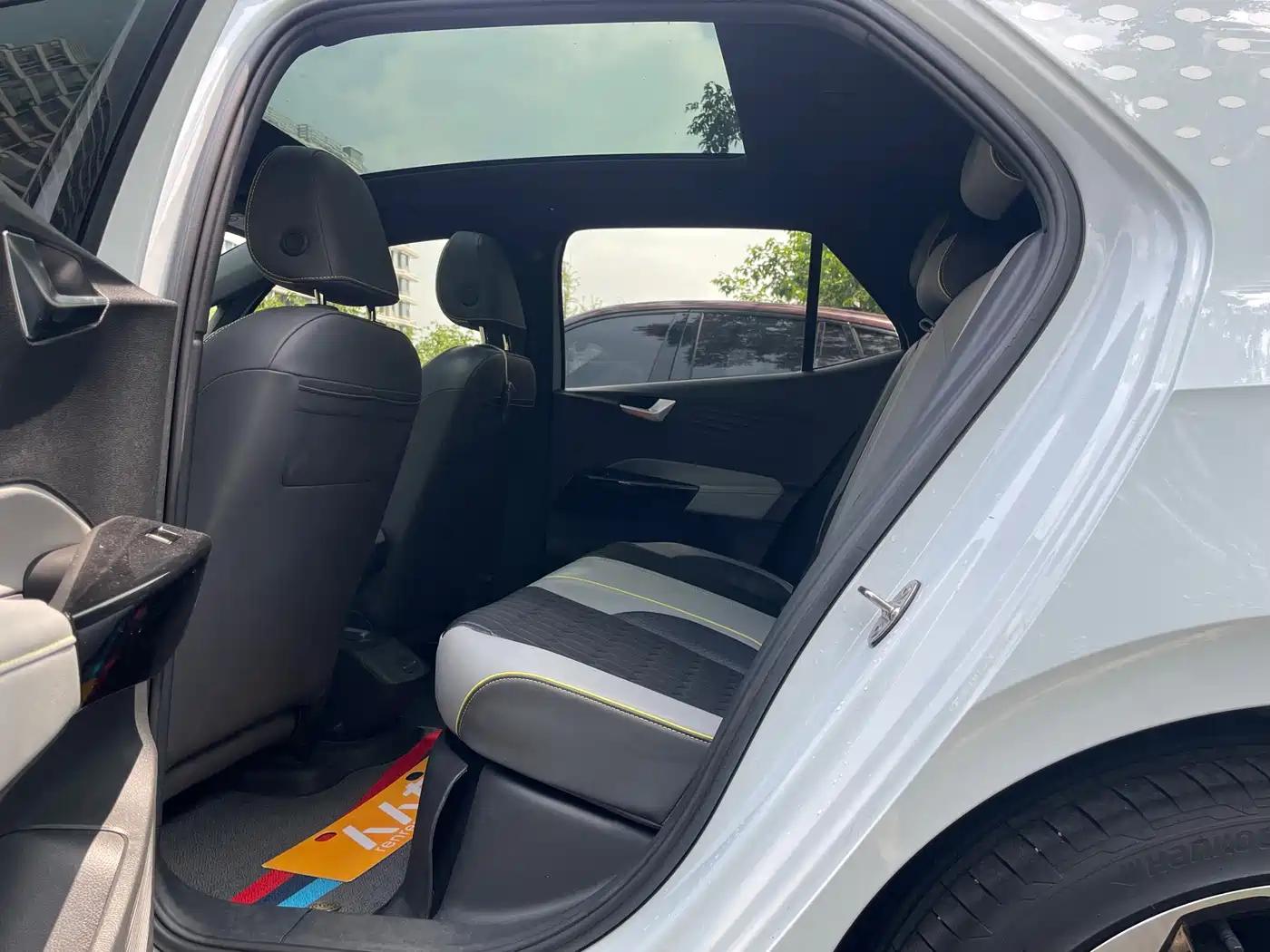 Volkswagen ID.3 2023 Ultimate Smart Edition фото 9