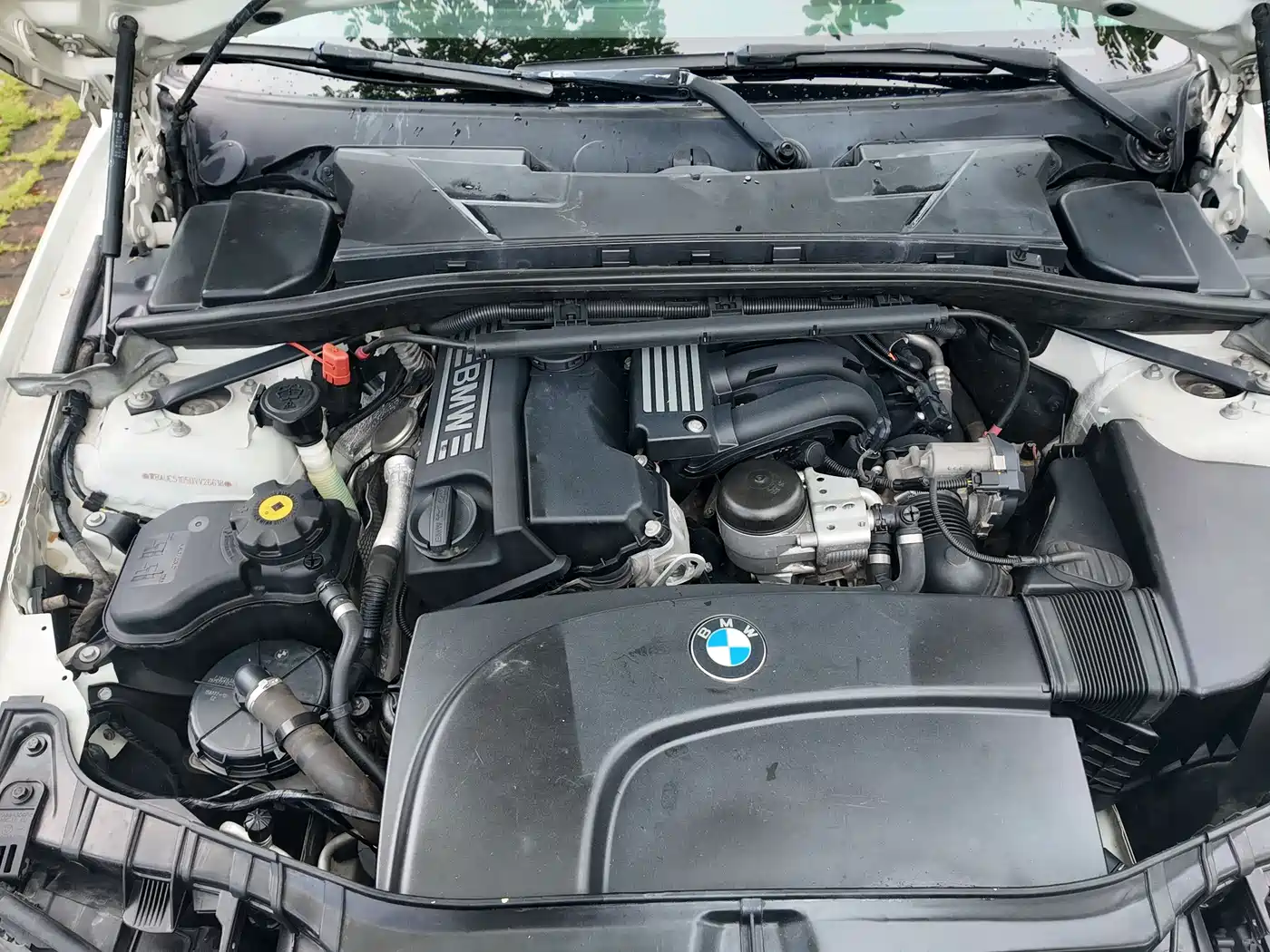 BMW 1 Series (Import) 2014 2011 120i Coupe