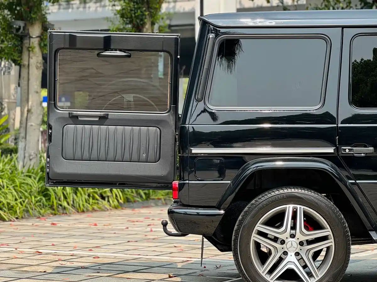 Mercedes-Benz G-Class AMG 2013 AMG G 63 фото 10