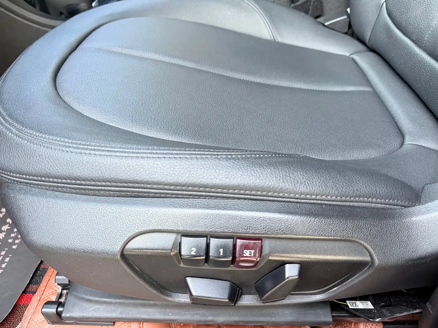 BMW X1 2018 sDrive20Li Leading Model фото 10