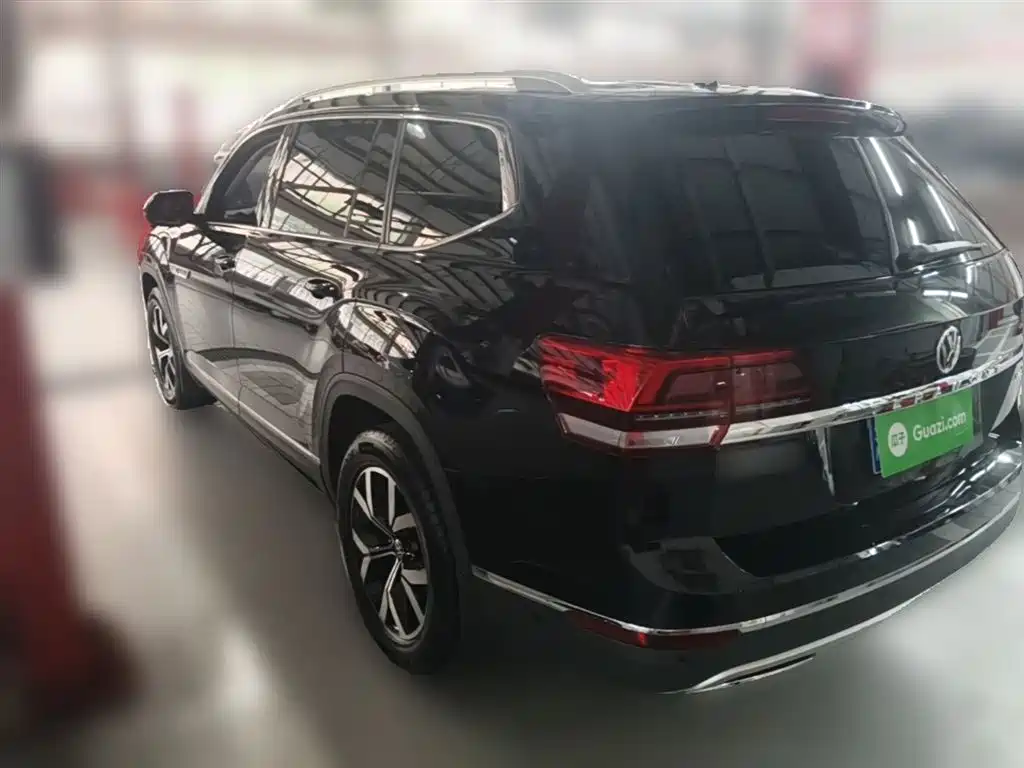 Volkswagen Teramont 2020 380TSI 4WD Luxury Edition China VI фото 9