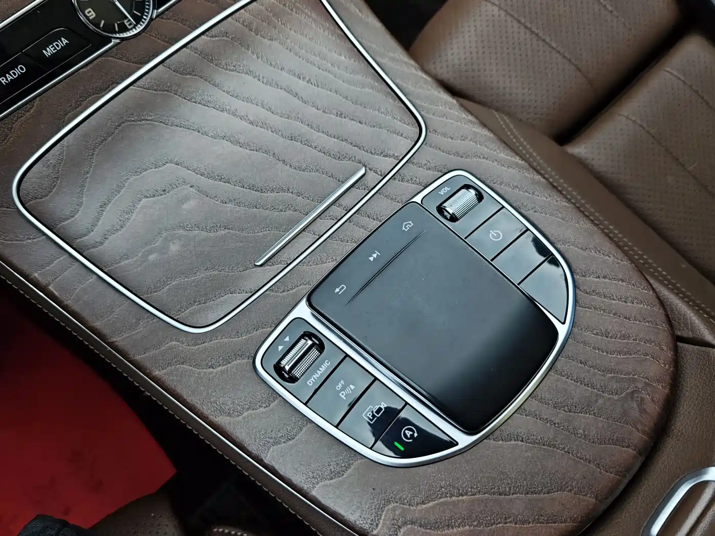 Mercedes-Benz E-Class 2020 E 260 L фото 13