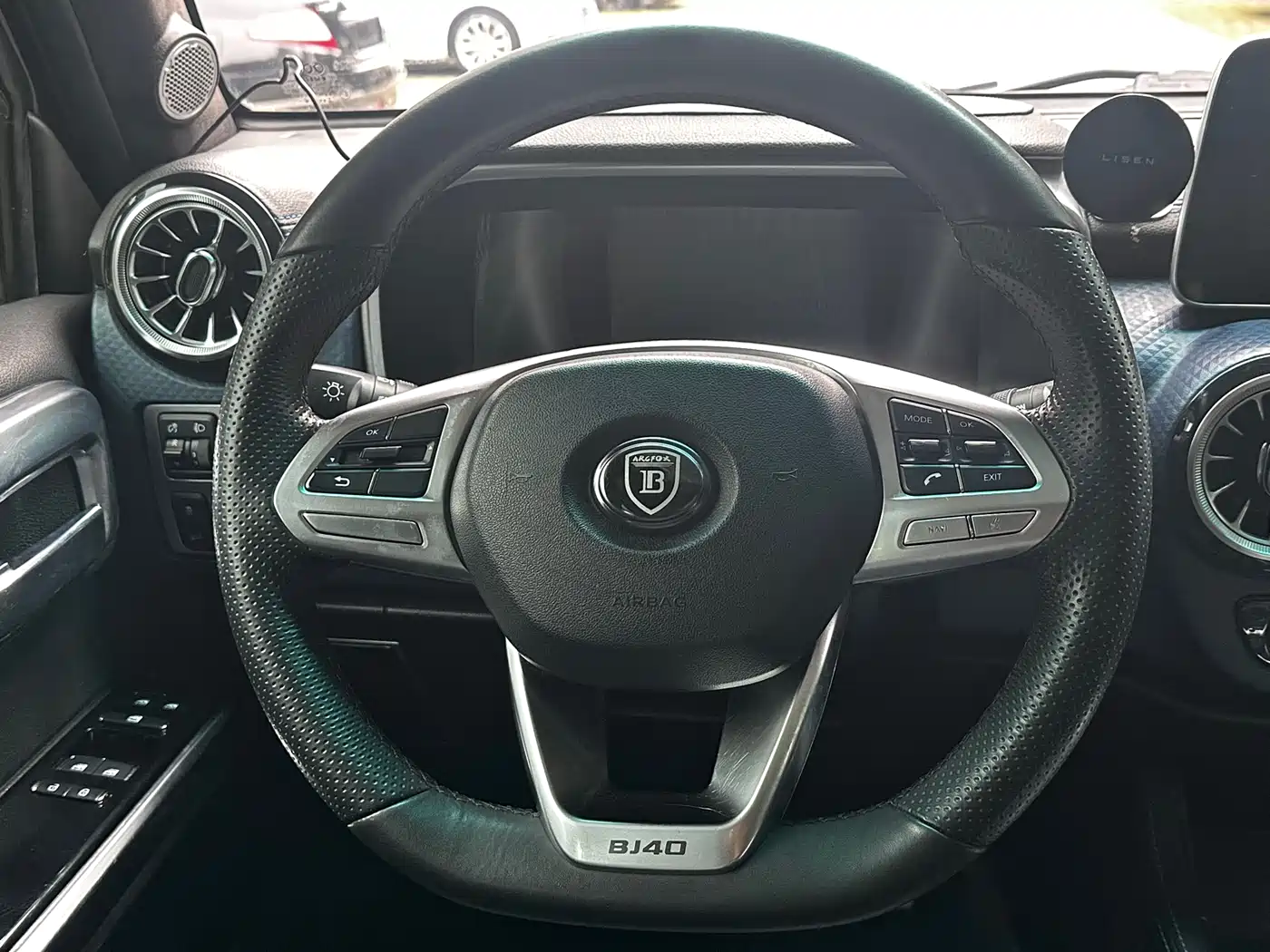 BAIC ORV Beijing Offroad BJ40 2018 PLUS 2.3T Auto 4WD Premium Edition China V фото 6